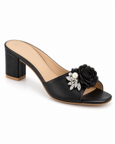 SITTING PRETTY-BLACK